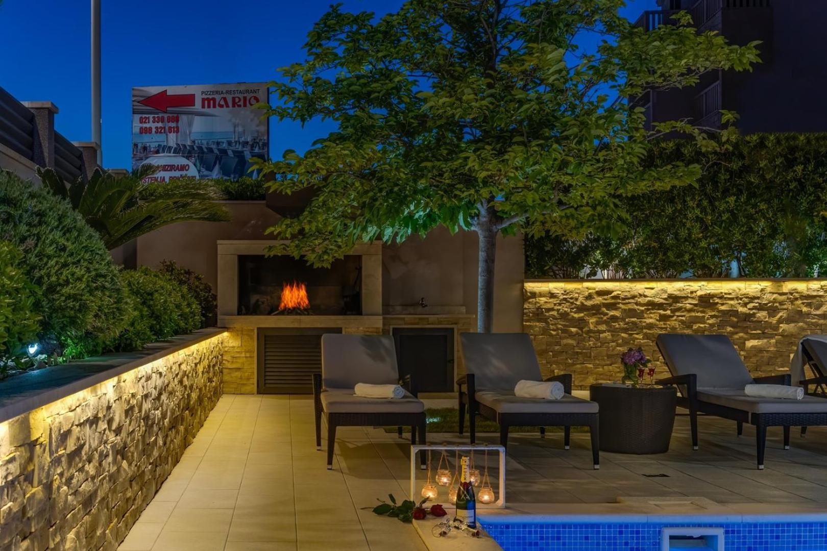 Luxury Villa Lucas With Heated Pool, Whirlpool, Sauna, 14 Pax Podstrana Exterior foto