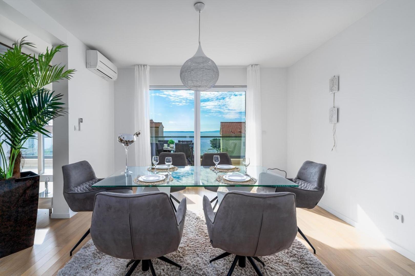 Luxury Villa Lucas With Heated Pool, Whirlpool, Sauna, 14 Pax Podstrana Exterior foto
